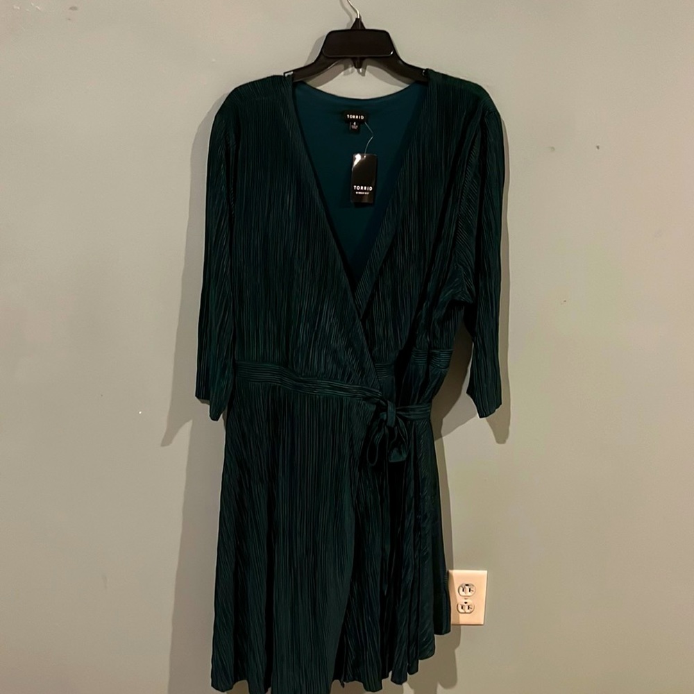 Torrid Emerald Green Pleated Wrap Dress